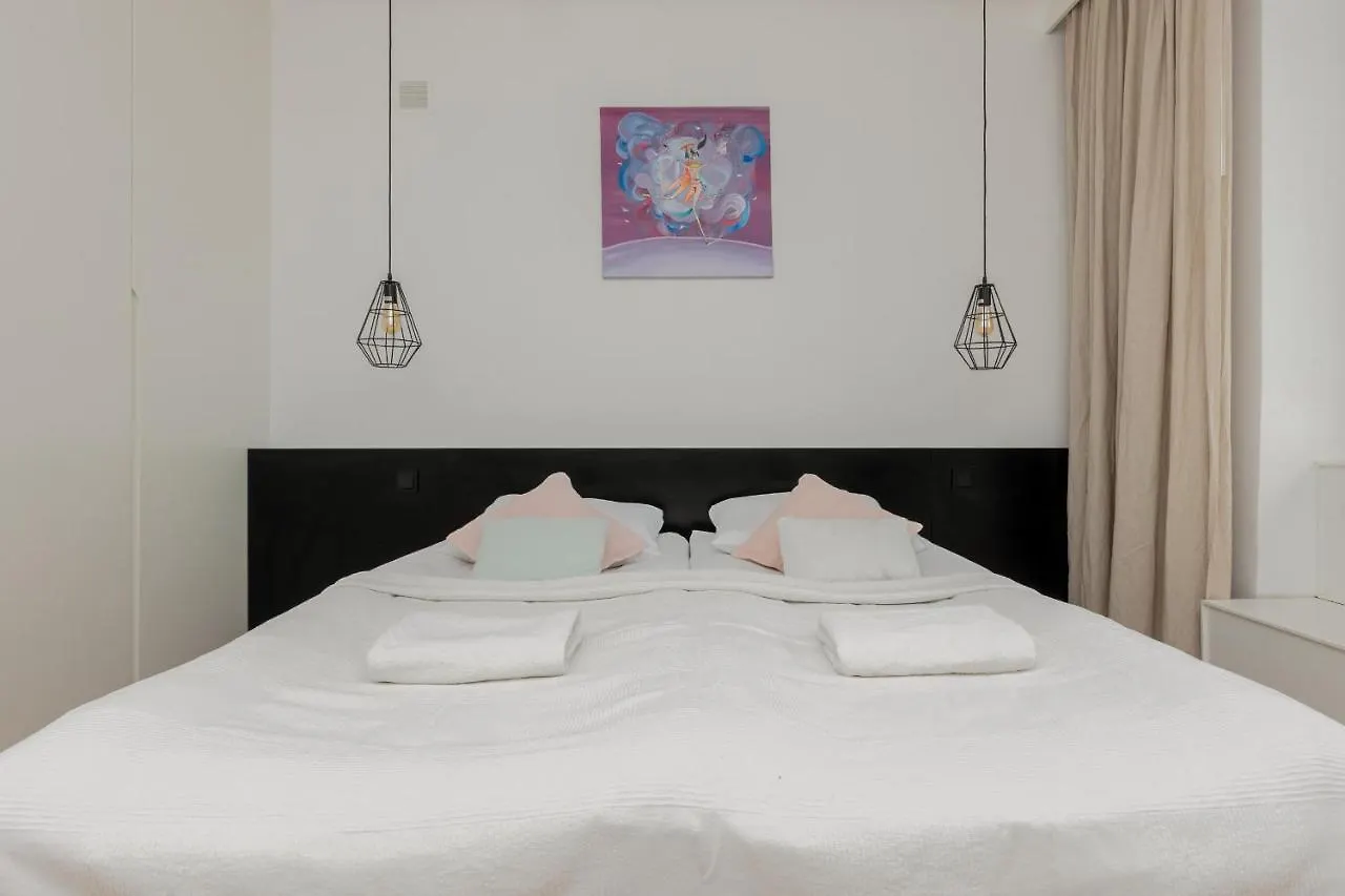 Trendy Apartment Marszalkowska With City View Near Ogrod Saski By Noclegi Renters Warsaw